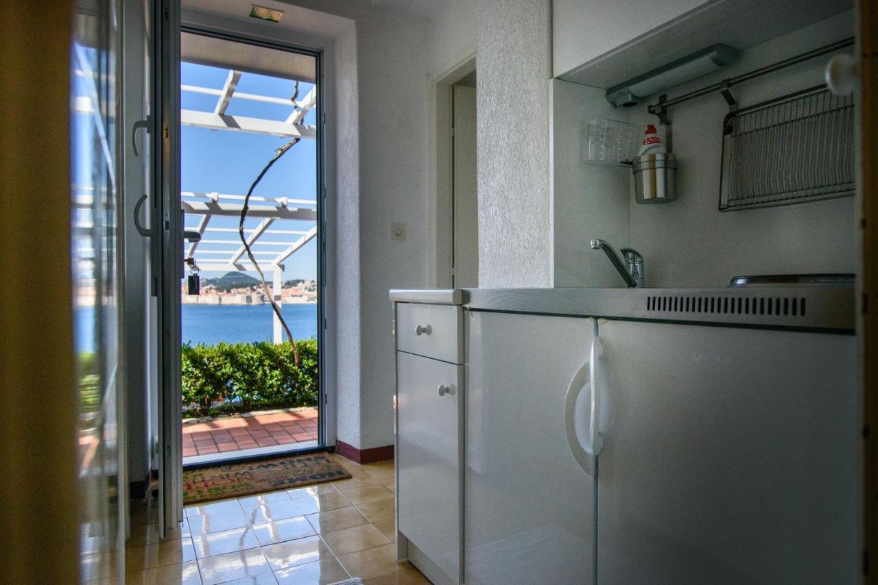 Apartment Sea Whisper *